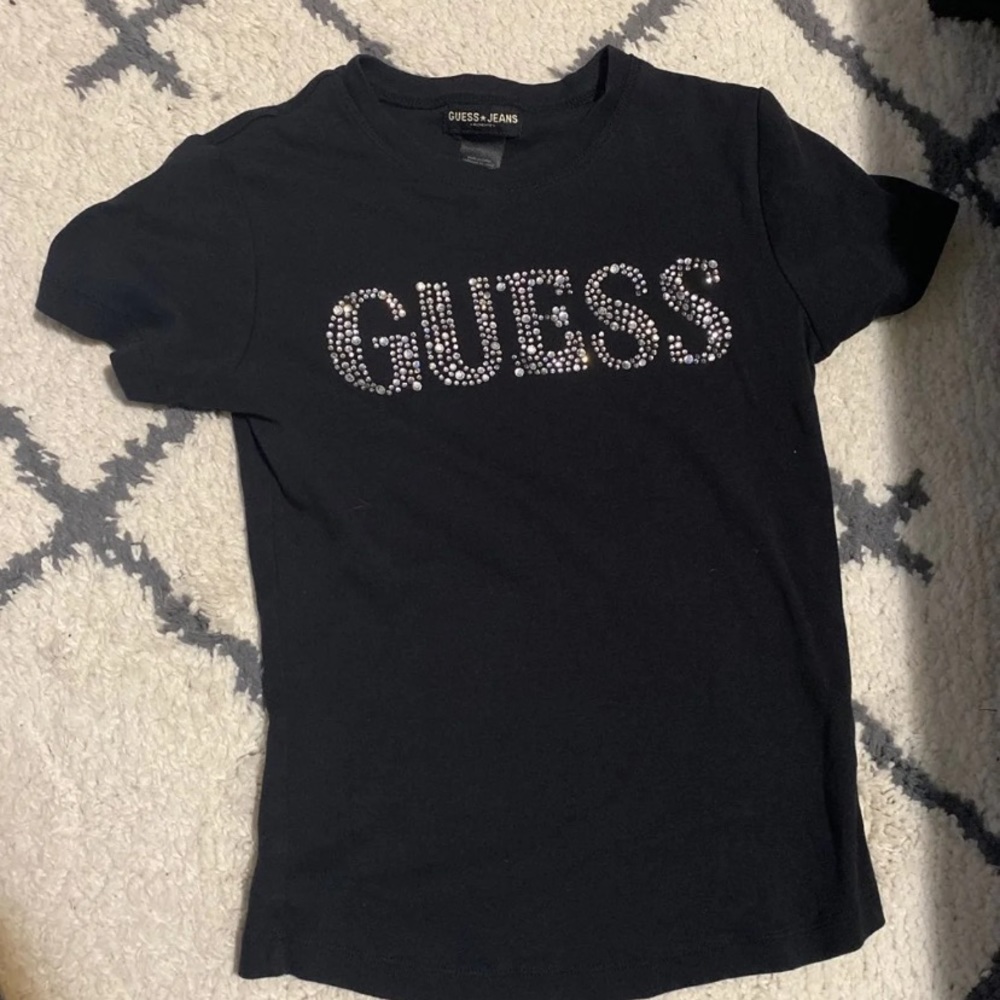 GUESS tee